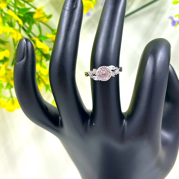 925 Sterling Silver Crystal Art Deco Style Ring Size 6 - Picture 3 of 8